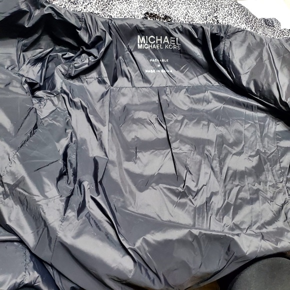 MK Michael Kors Womens Packable Down Jacket Leopard Puffer Sz M - Picture 8 of 15
